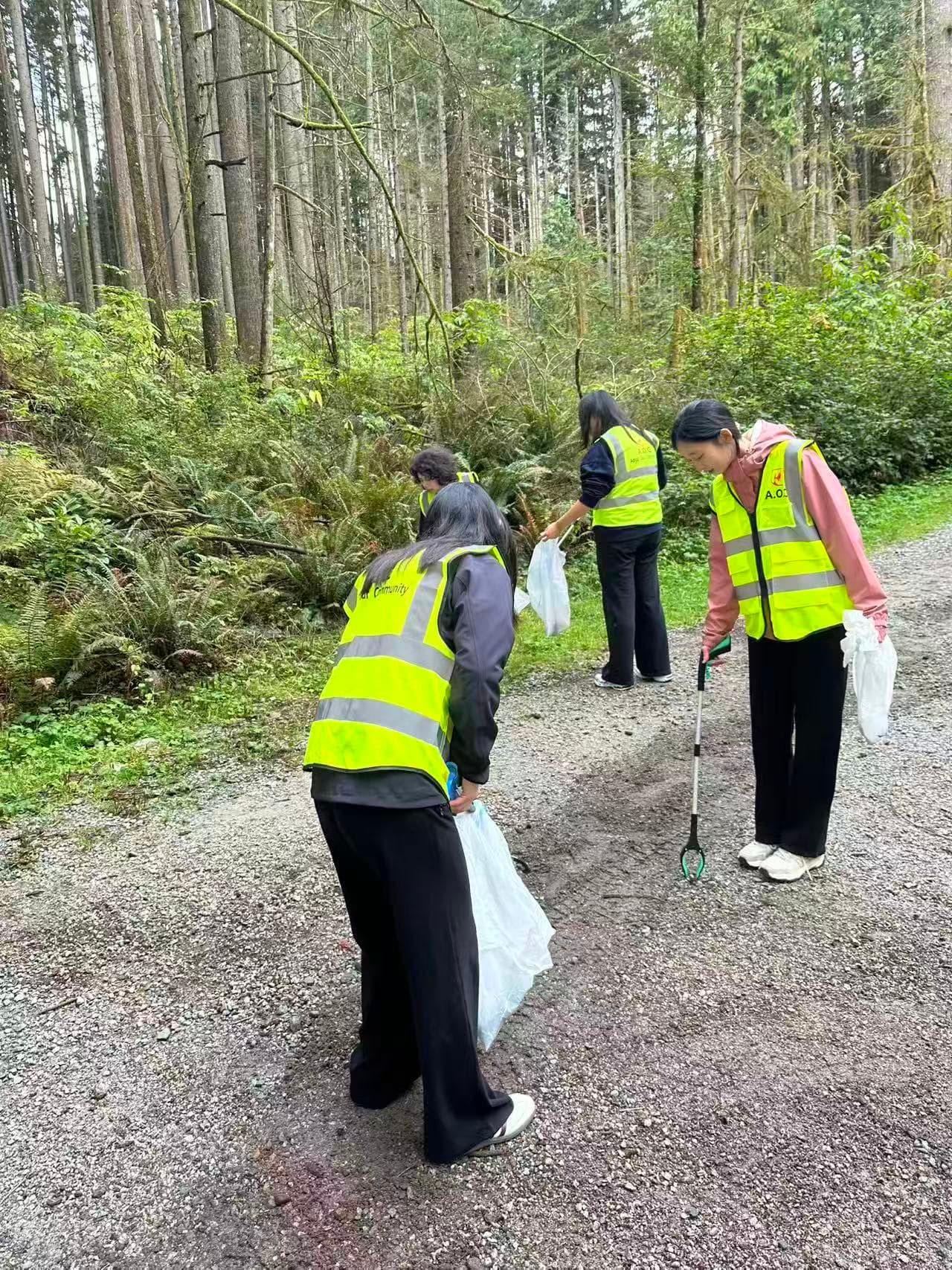 AOC Community Cleanup Activity: Cleveland Dam in Capilano River Regional Park photo 2