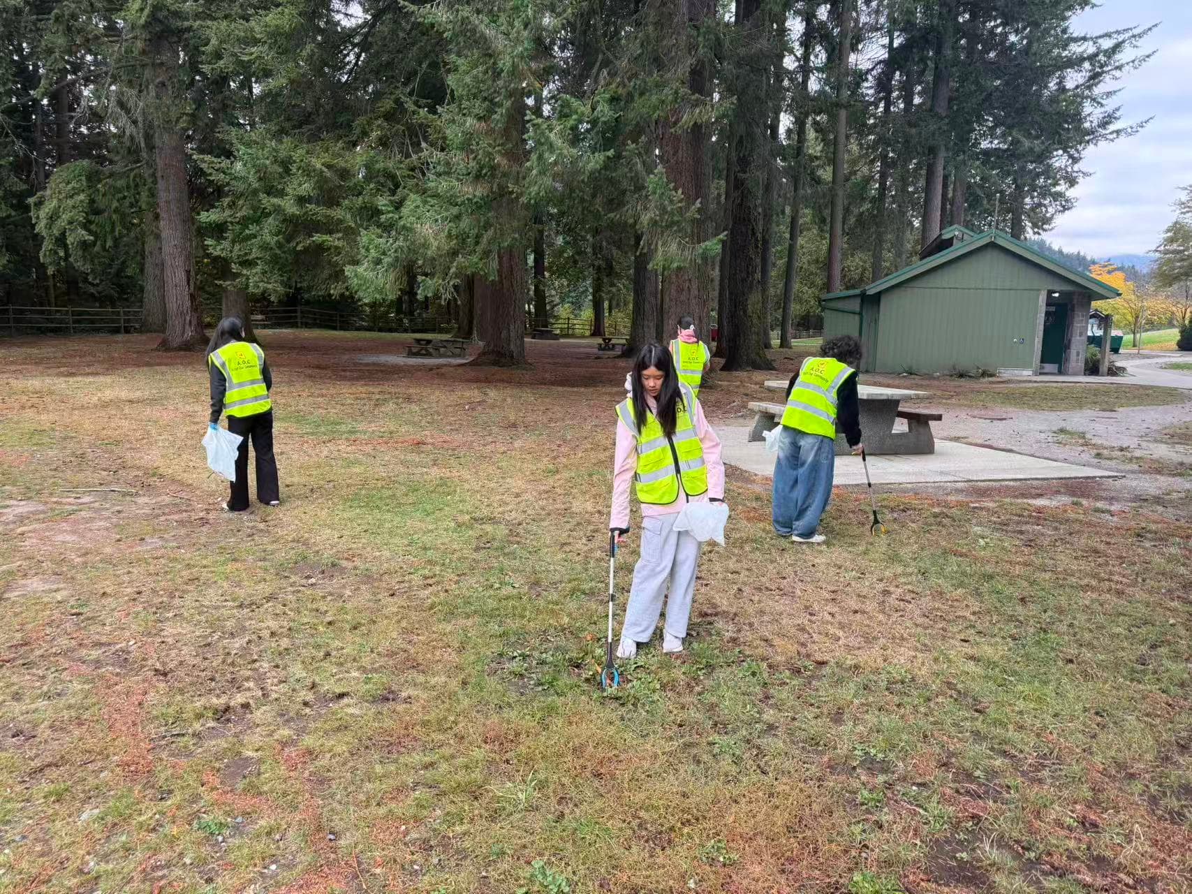 AOC Community Cleanup Activity: Cleveland Dam in Capilano River Regional Park photo 8