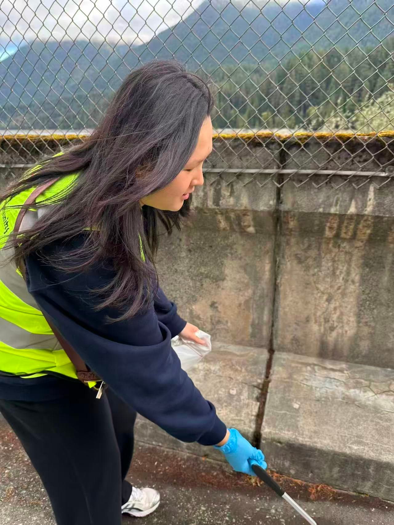 AOC Community Cleanup Activity: Cleveland Dam in Capilano River Regional Park photo 10