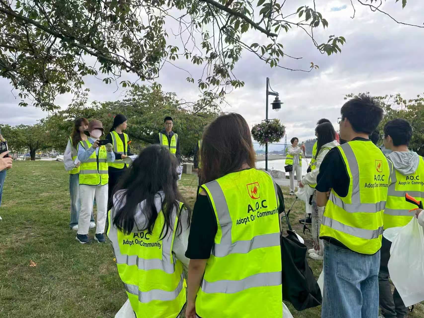 AOC Community Cleanup Activity: West Vancouver Centennial Seawalk photo 13