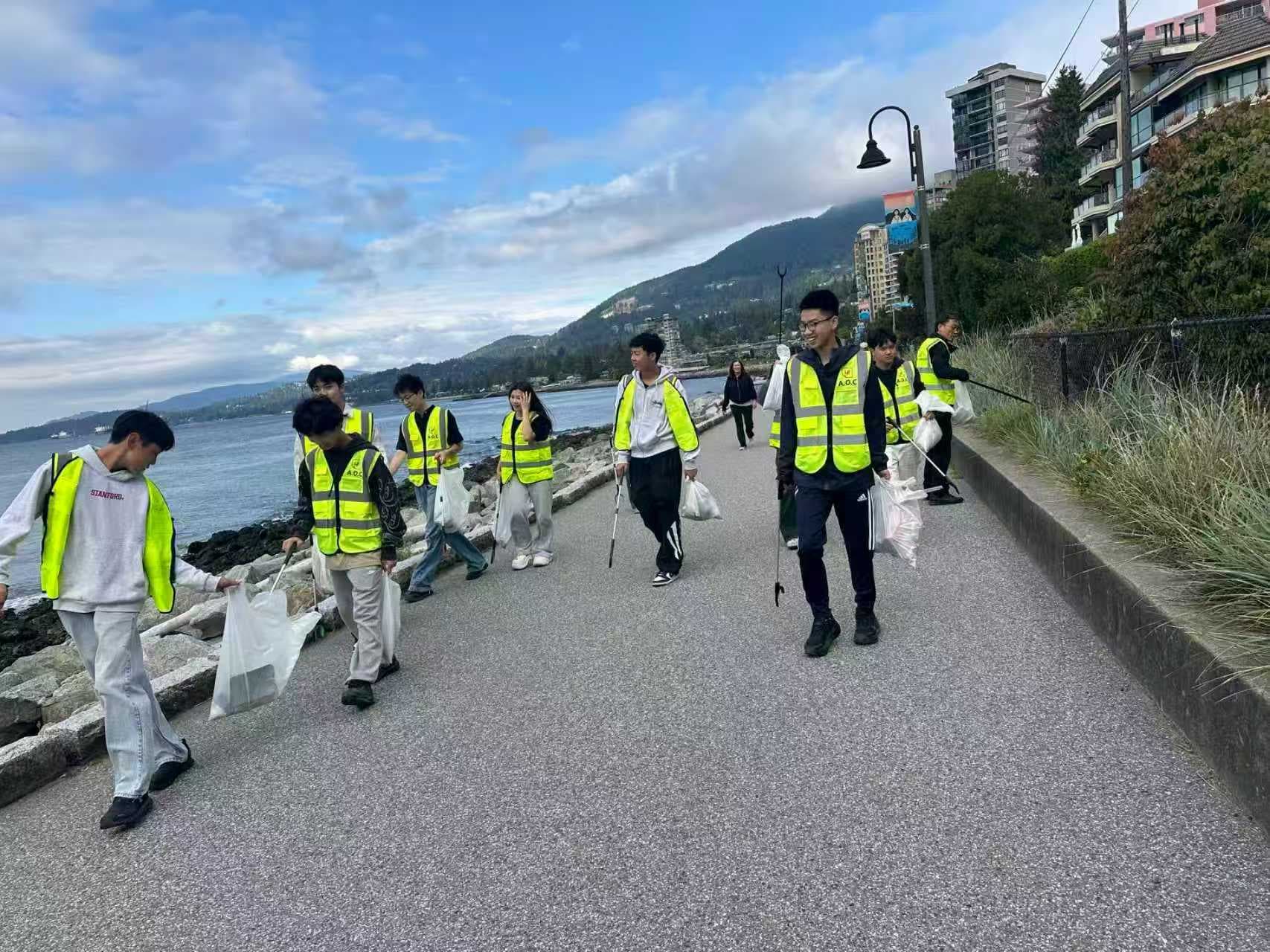 AOC Community Cleanup Activity: West Vancouver Centennial Seawalk photo 14