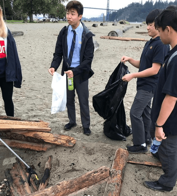 Beach Cleanup photo 4