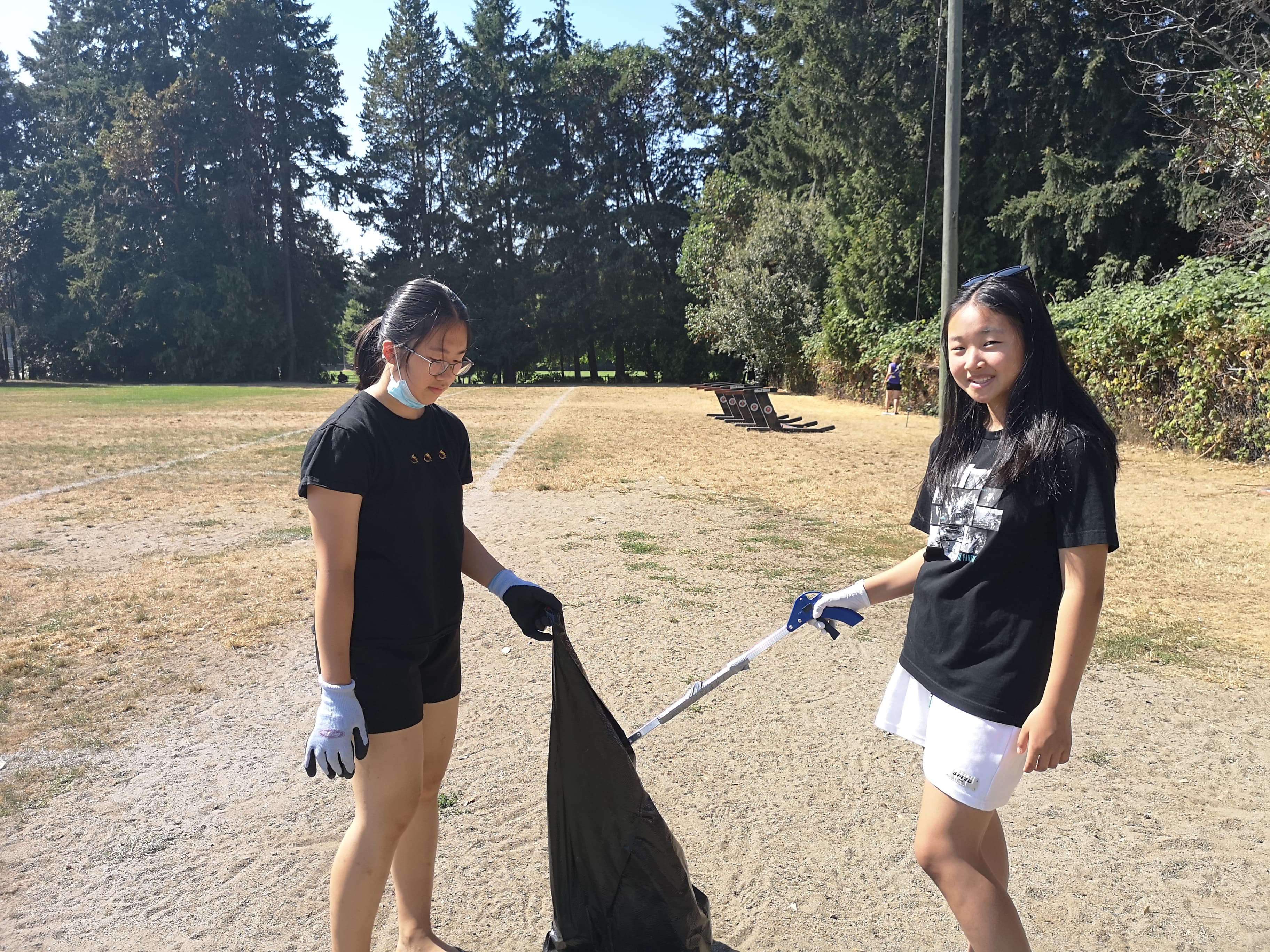 May Richards Bennett Pioneer Park Clean- photo 16