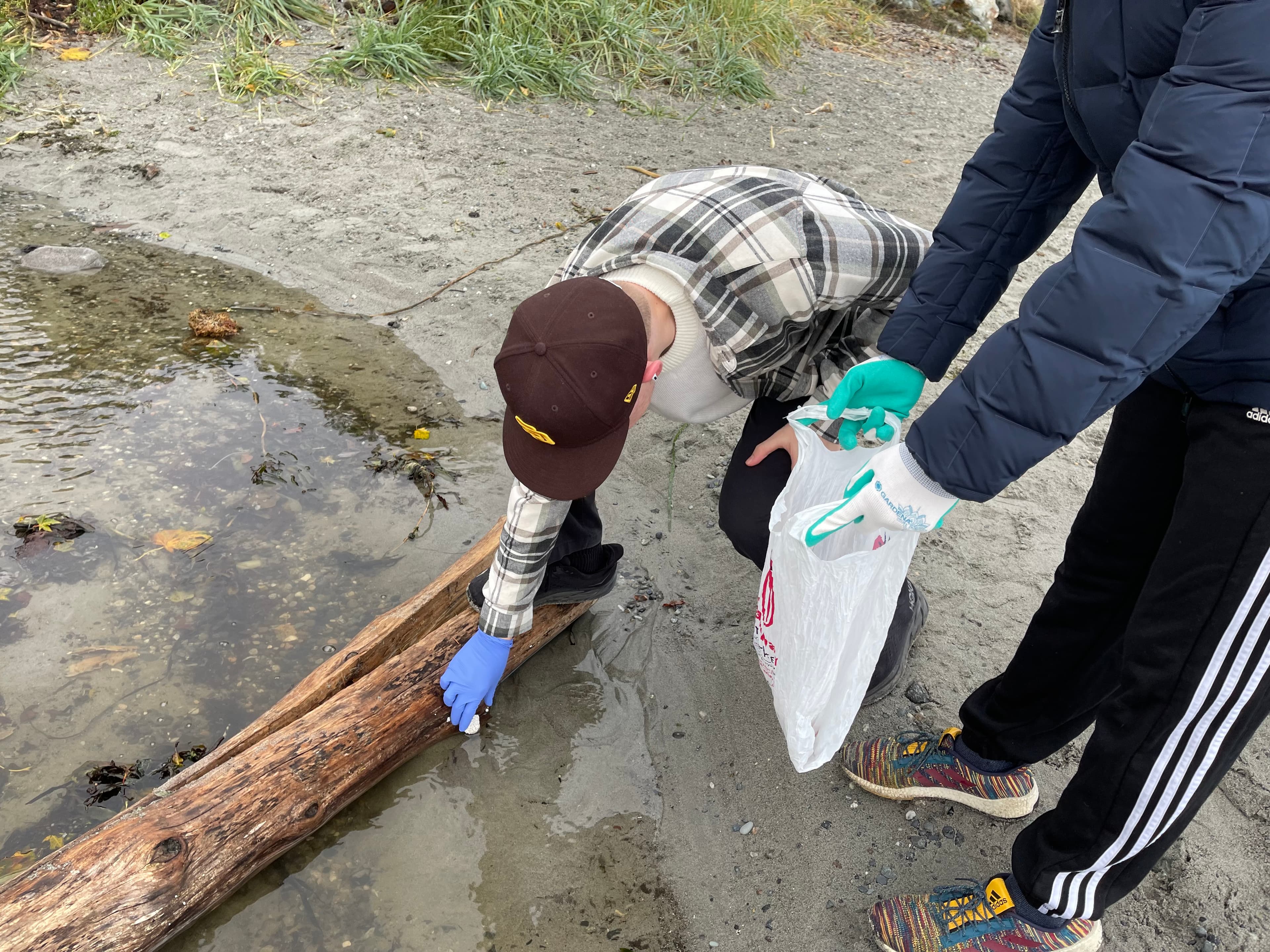 Willows Beach Clean-up photo 7